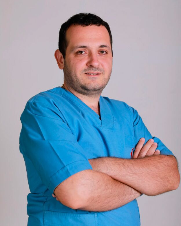 doktor Psikolog Νικόλας Kourouzides